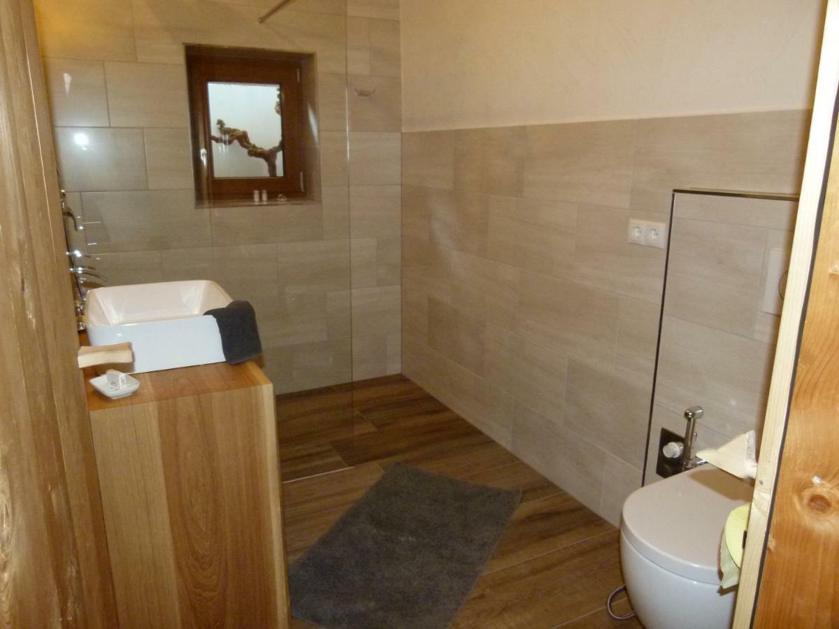 Sonnberg Apartment Нидернзилль Экстерьер фото